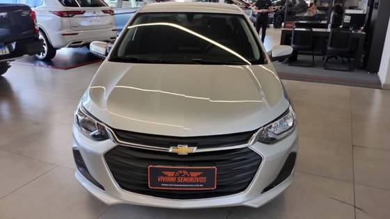 CHEVROLET ONIX 1.0 TURBO FLEX PLUS AUTOMÁTICO CHEVROLET ONIX 1.0 TURBO FLEX PLUS AUTOMÁTICO